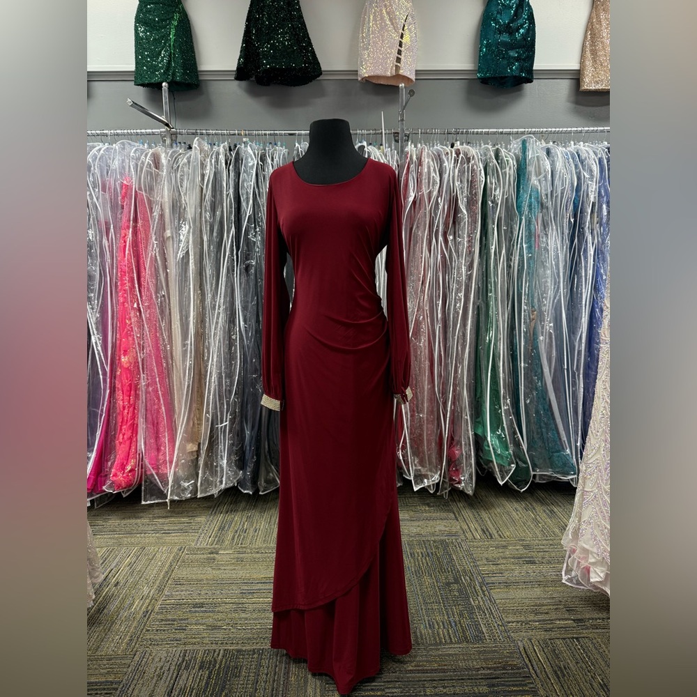 JOSH&JAZZ E70010 BURGUNDY LONG SLEEVE FORMAL GOWN
